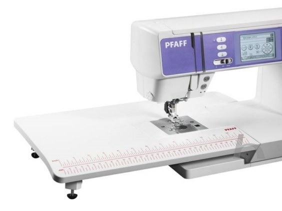 Pfaff Ambition aanschuiftafel