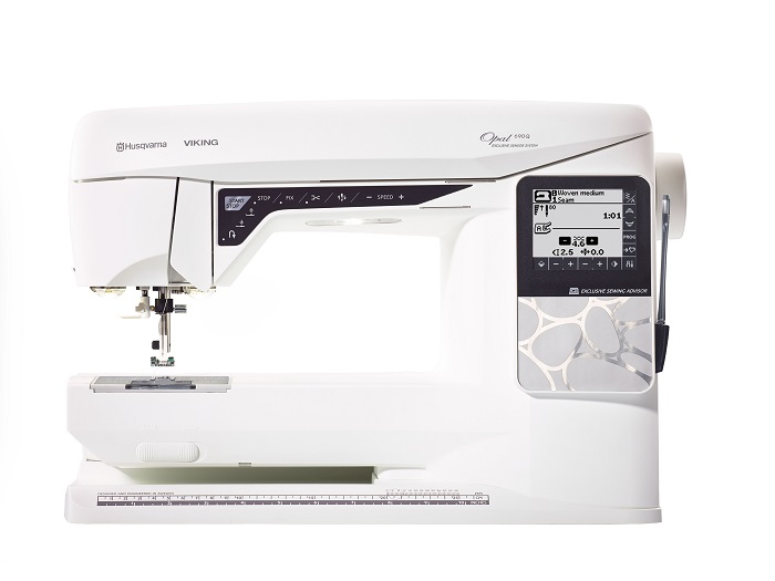 Husqvarna Viking OPAL 690Q